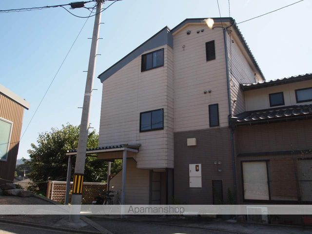 ジュネス若松の外観写真