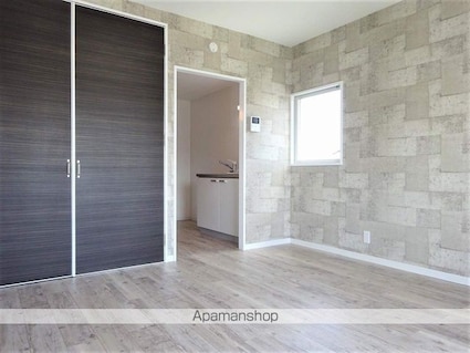 アーベントハイツ平岡[1R/23m2]のリビング・居間