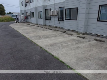 プラッツＡ[1LDK/31.05m2]の駐車場