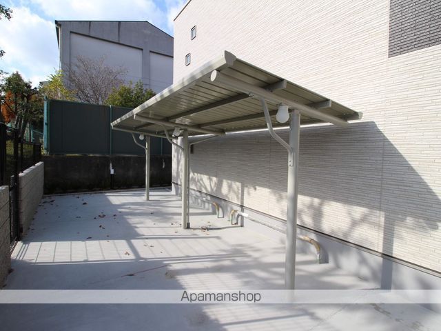 クレイノOOMURAの玄関写真