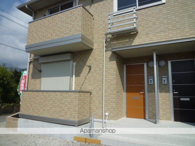 クレストクレールの玄関写真