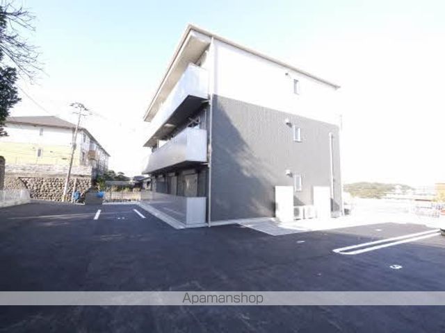 ラウンドシティ泉台の外観写真