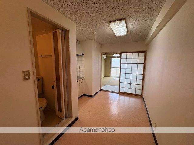 ヒカリ617の内装写真