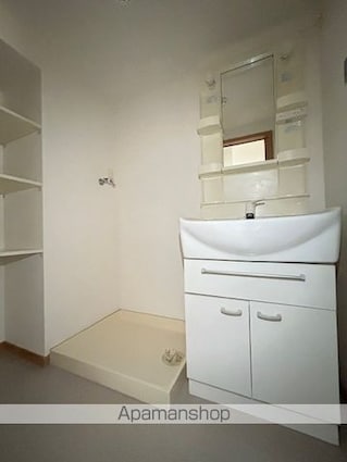 カルムアビタシオン大将軍[1R/27.25m2]の洗面所