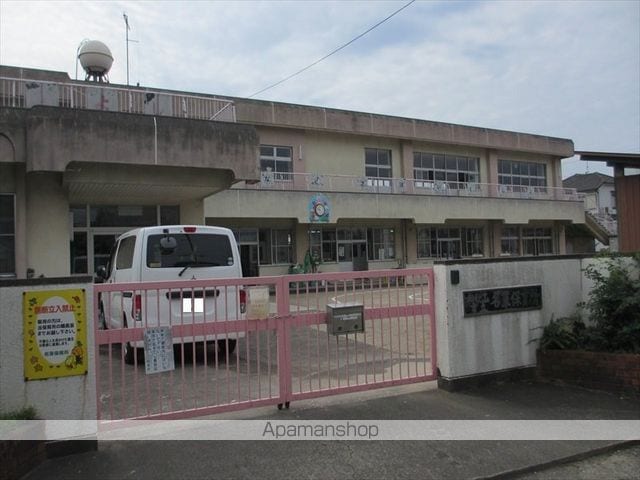 和歌山県和歌山市紀三井寺[3LDK/70.74m2]の周辺6