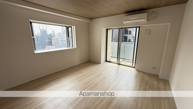 ADEN土佐堀の内装写真