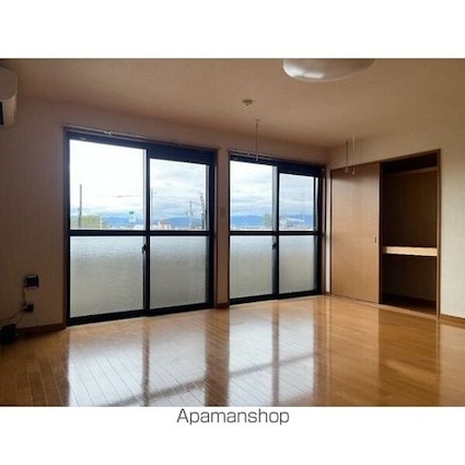 Ｌｉｍｐｉａ　Ａｍｏｕｙ[1K/40.5m2]のリビング・居間