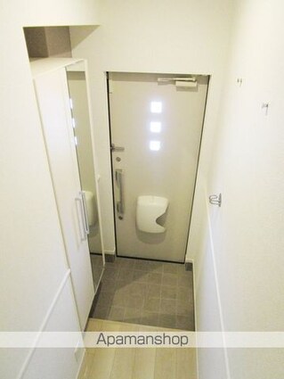 サウス・アデリーヌ[1LDK/42.56m2]の玄関