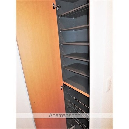 ブランカ・コート[1K/20.93m2]の内装1