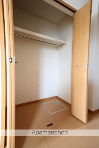 コートヤード IIIの内装写真