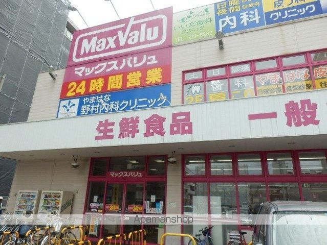 グランカーサ永山公園通 WESTの玄関写真