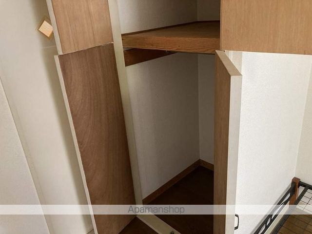 スタンリクラーゼの内装写真