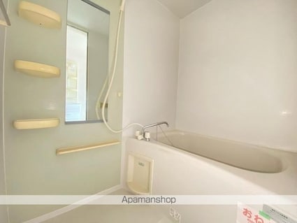 エスポワールＢ（西山崎町）[2LDK/64.43m2]のバス