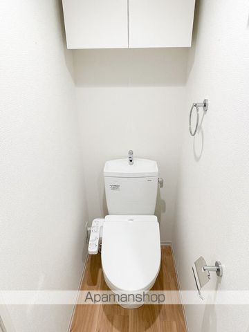セレニテ江坂ミラクの内装写真
