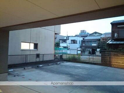 Ｓｏｌｅｉｌ　Ｈｏｎｊｉｎ[1DK/36.1m2]の駐車場