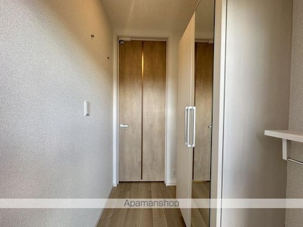 クラッソ[1LDK/50.14m2]の玄関