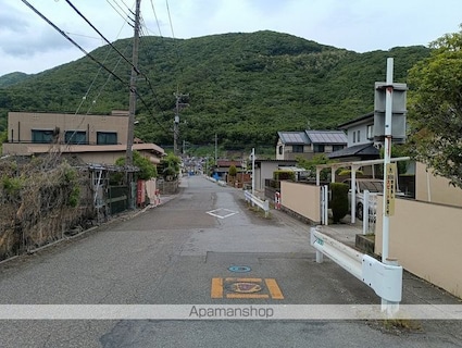 ＣＥＲＥＺＯ　２１[1LDK/48.6m2]の周辺3