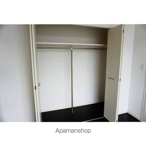 ラクレイス西新レジデンシャルタワーの内装写真