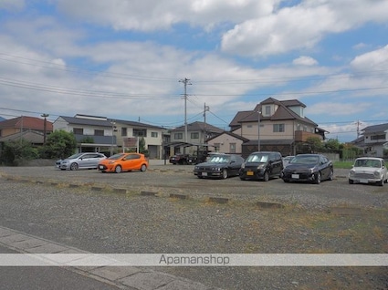 グランドマンション国母[2LDK/68.41m2]の周辺3