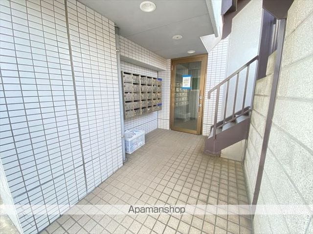 アビタシオンドゥの玄関写真