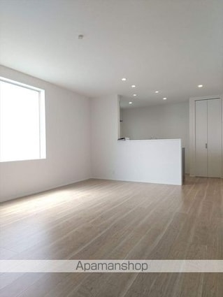 和歌山県和歌山市西小二里３丁目[3LDK/99.92m2]の内装