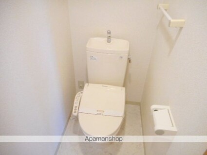 ＫＡＺＵ市川[2LDK/59.12m2]のトイレ