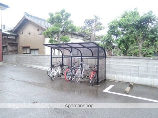 ピジョンA棟の外観写真