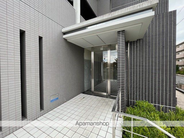 イストアールの玄関写真