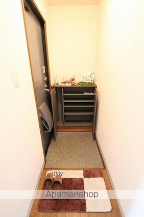 パティオ　３棟[3DK/57.81m2]の玄関