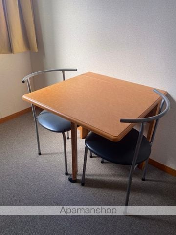 レオパレス代官町の内装写真
