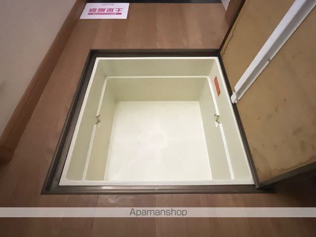 レシェンテVの内装写真