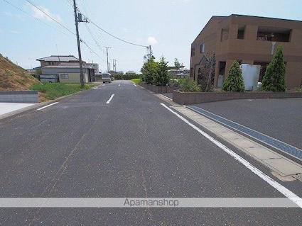 アシューレＢ[1LDK/36m2]の周辺2