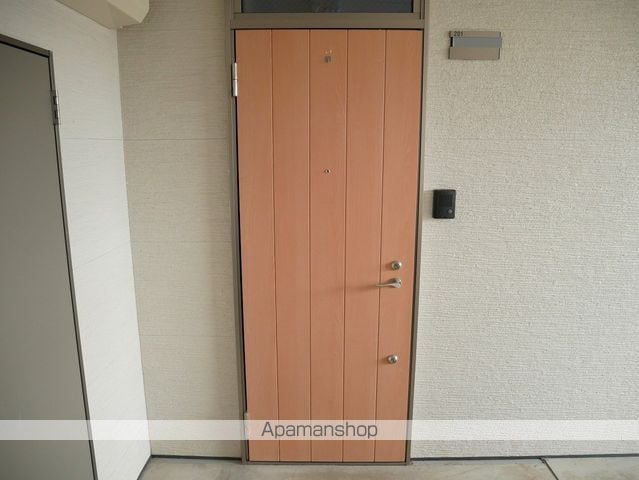 システムエイトDの玄関写真