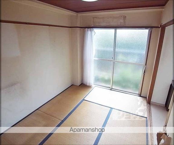マンション皆栄の内装写真