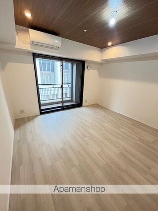 東京都港区東新橋２丁目[1K/30.02m2]のリビング・居間2