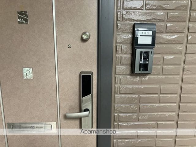 リビングタウン山形南 Bの内装写真
