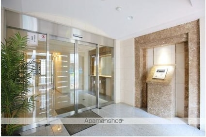 アヴァンティ哲学堂公園[1K/19.32m2]のエントランス2