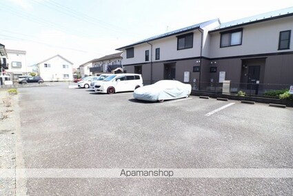 ルエストラメール[3LDK/62.68m2]の駐車場