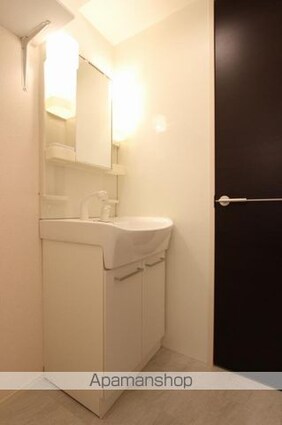 リーバス・Ｅ・イノセント[1LDK/45.14m2]の洗面所