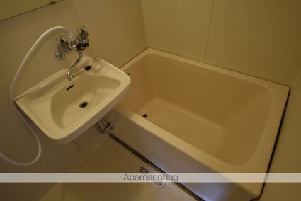 ピース八幡[2DK/43.47m2]のバス