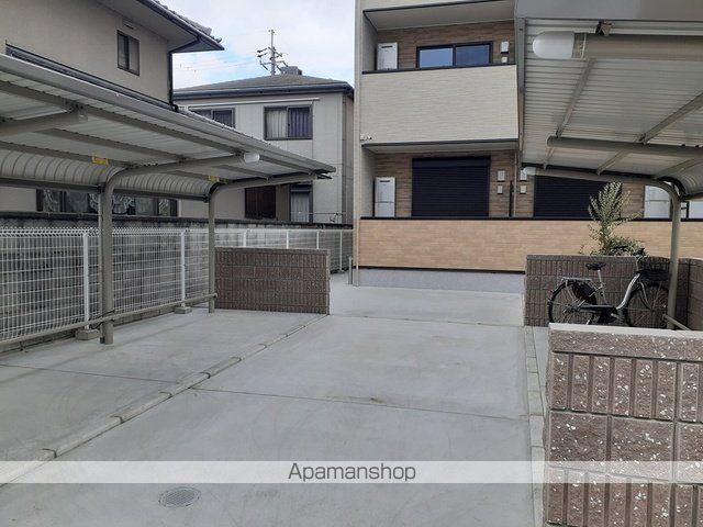 ファイン レジデンスMの玄関写真