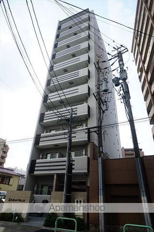 アクアヒルズの玄関写真