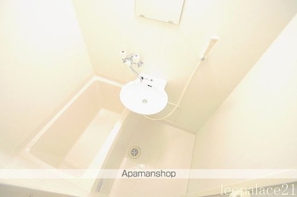 レオパレスライフタナカⅡ[1K/23.18m2]のバス