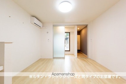 ポルトフィーノ　ＡＹ[1R/29.4m2]のリビング・居間