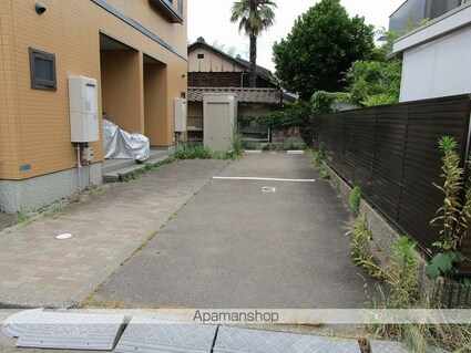 ＣＯＺＹ　ＨＩＬＬＳ　Ａ[2LDK/66m2]の駐車場