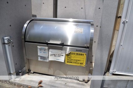 東京都中野区松が丘１丁目[1K/19.95m2]の共用部3