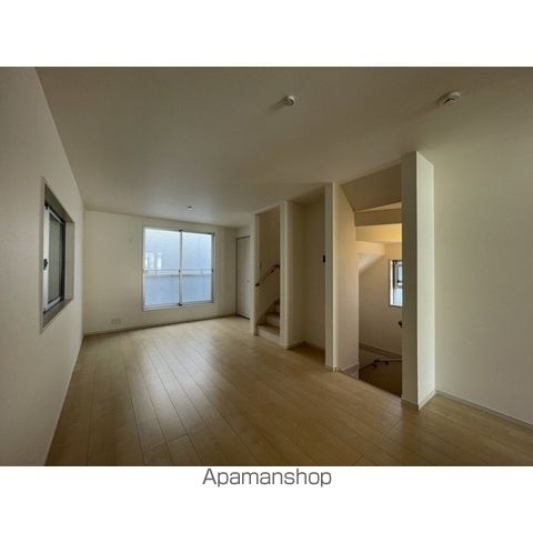 detached 埼玉県入間郡三芳町大字竹間沢

地図を見る