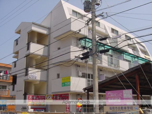 福岡市東区唐原のマンションの外観1