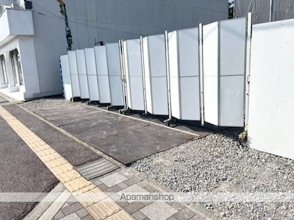 Ｐａｔｉｏ　Ｙａｓｕ[1LDK/45.04m2]の駐車場1