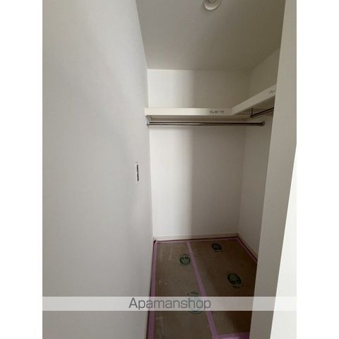 Rooms万代5の内装写真